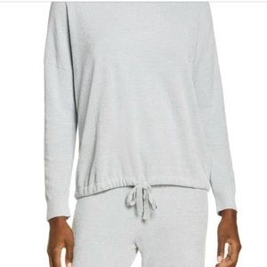 Barefoot dreams pajama top